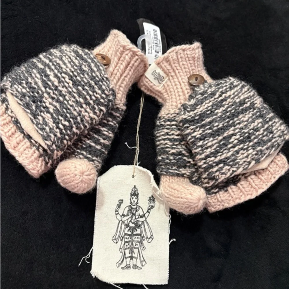 Women’s gloves